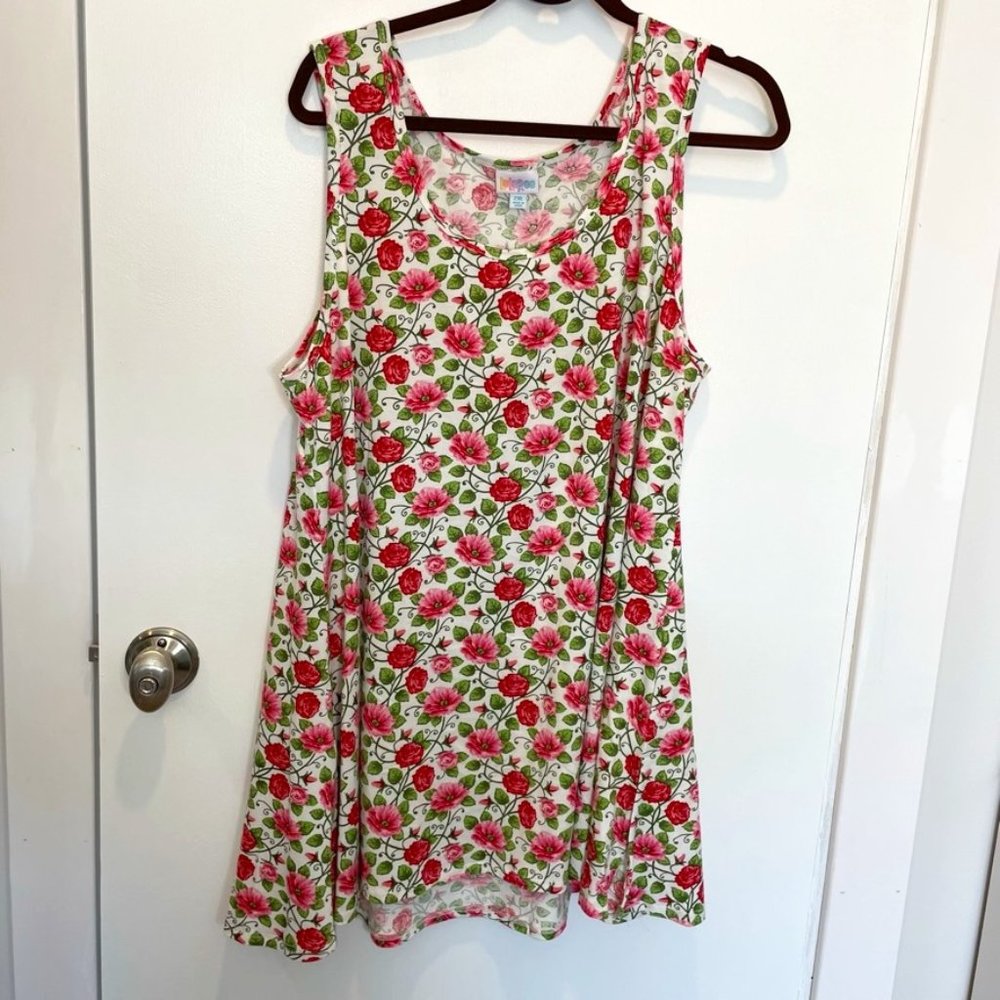 LuLaRoe rose print tank. 2XL